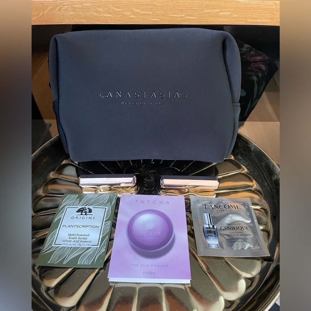 New Anastasia Bag+Fenty Bundle